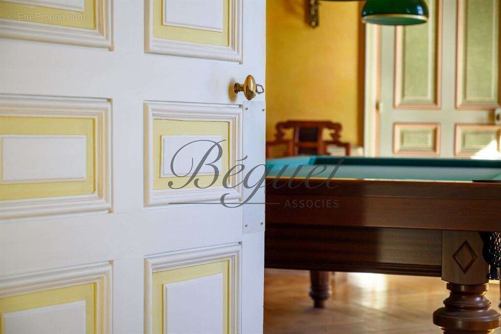 Maison à VERNOU-SUR-BRENNE