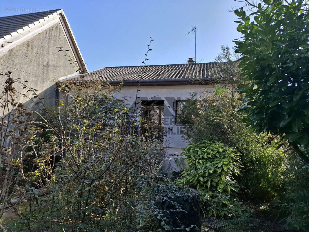 Maison à LIVERDUN