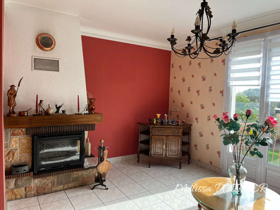 Maison à LES HERBIERS