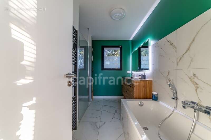 Maison à SAINT-GELY-DU-FESC