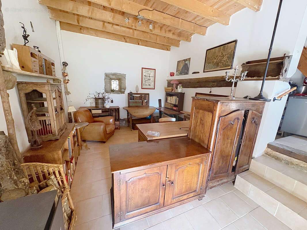 Maison à JUVIGNY-LE-TERTRE