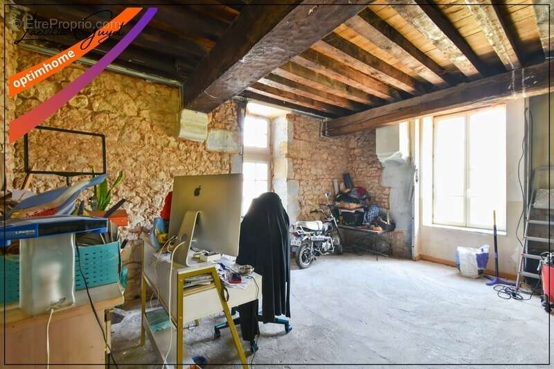 Maison de caractère 175 m² – Beaux volumes, jardin, puits et grenier aménageable – Saint-Menoux - photo 13