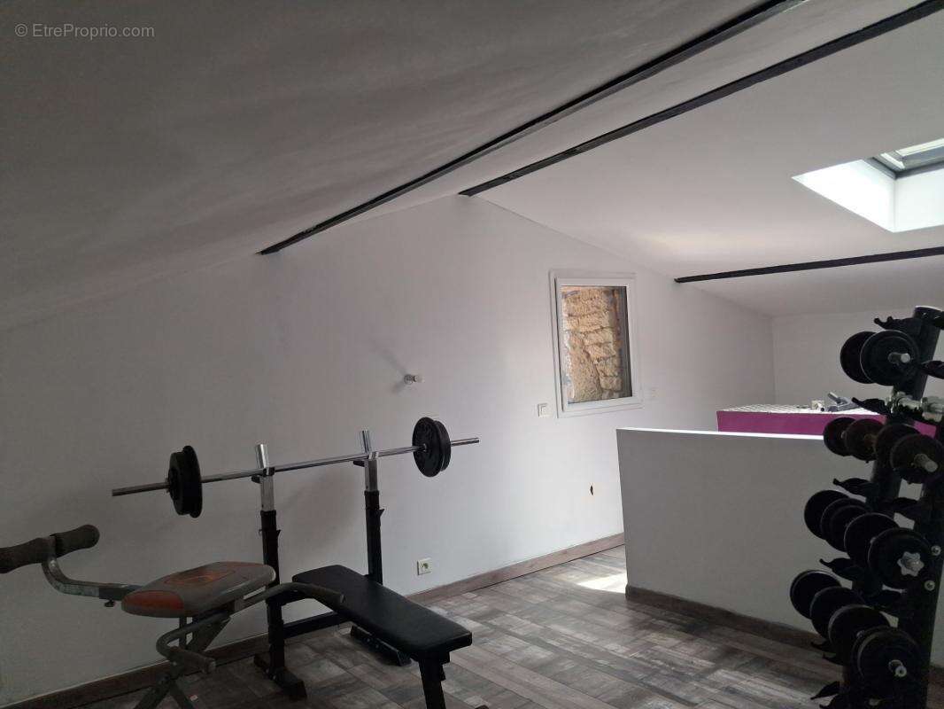 Vouillé – Maison de caractère 150 m² – Terrain arboré de 1100 m² – Coup de cœur assuré - photo 18