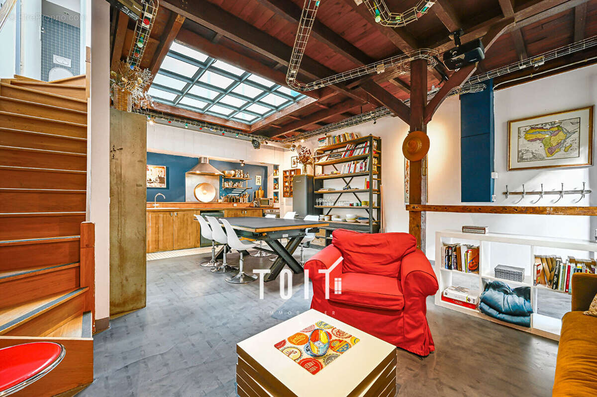 Appartement à PARIS-14E