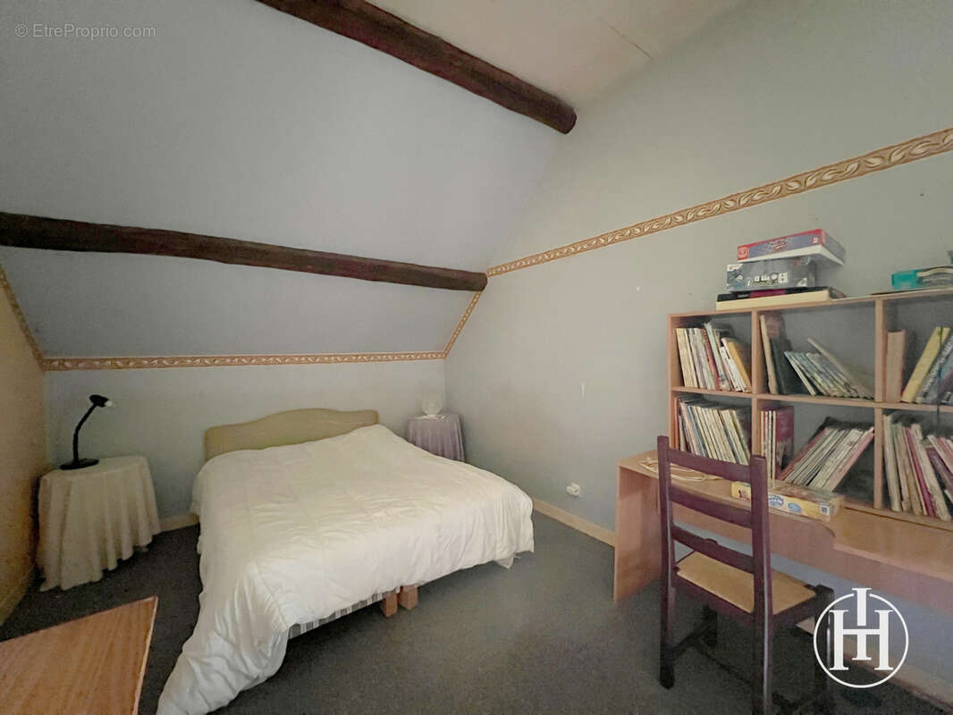 Maison à CHARENTON-DU-CHER