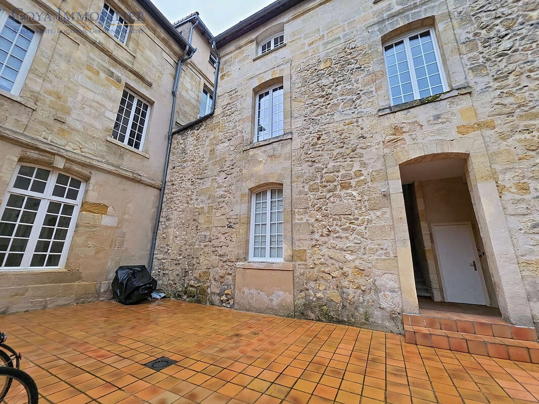 Appartement à BORDEAUX
