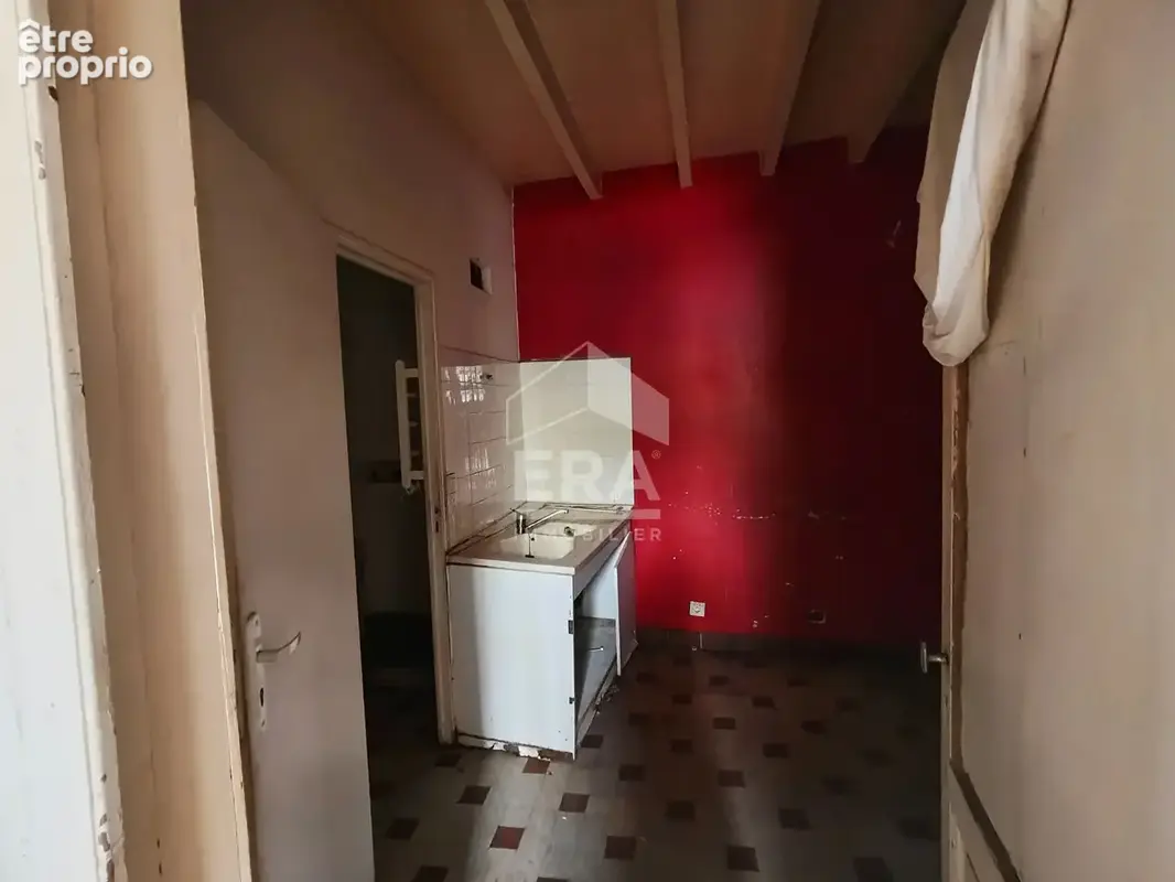Maison  + grange à vendre à Saugon - travaux à prévoir - photo 7