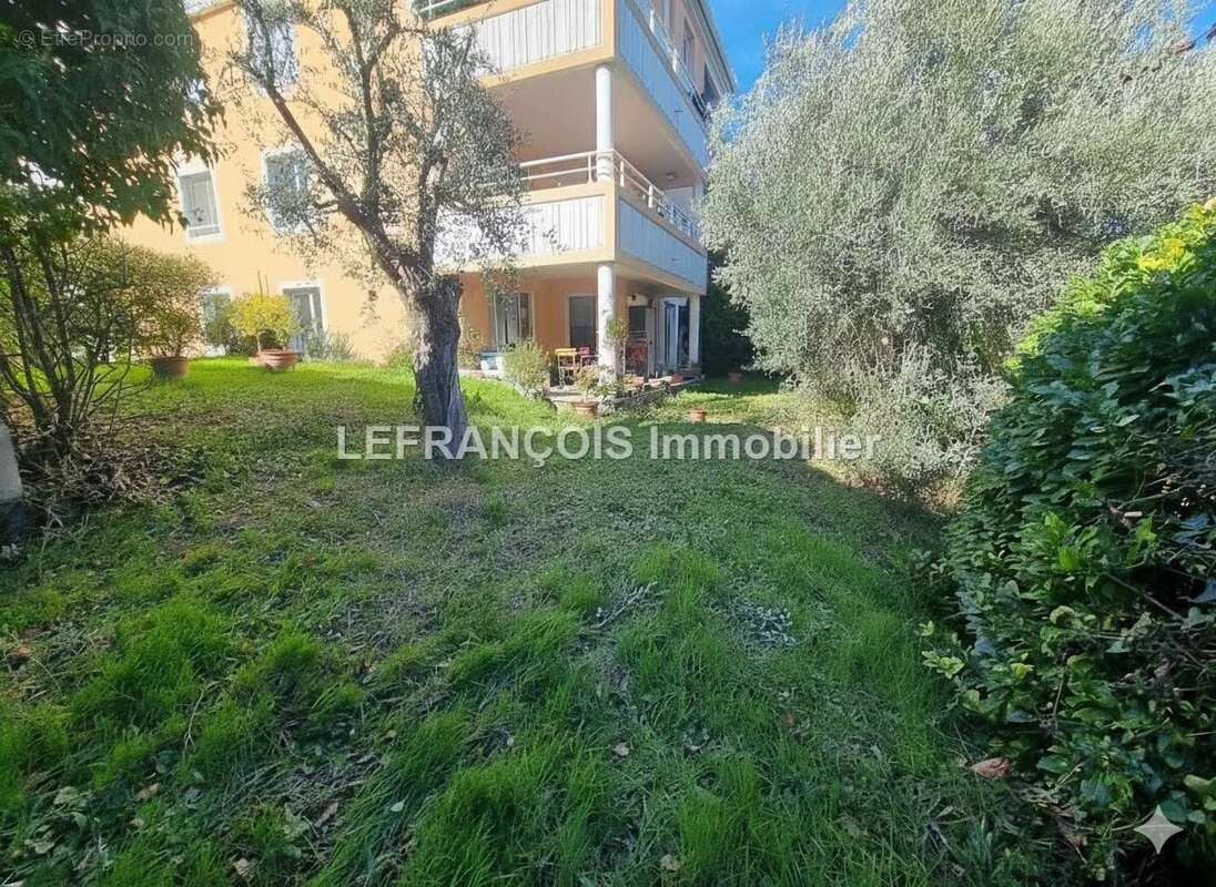 Appartement à GRASSE