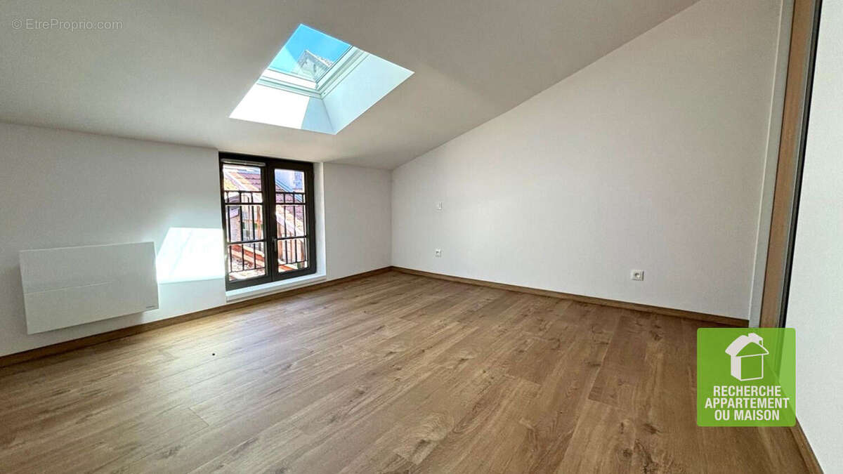 Maison à CREMIEU
