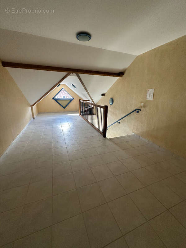 Appartement à COULOMMIERS