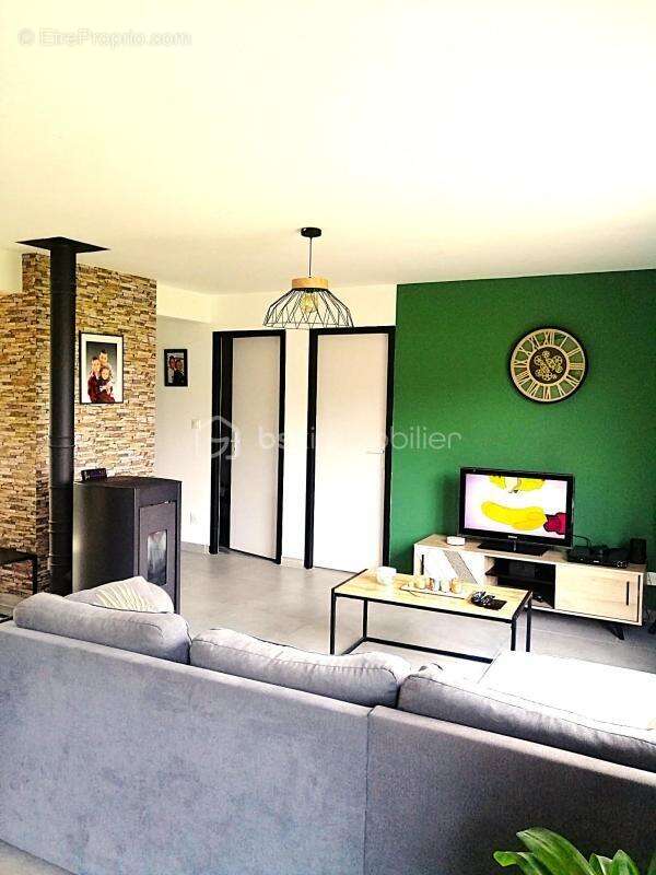 Maison à MAILLY-MAILLET