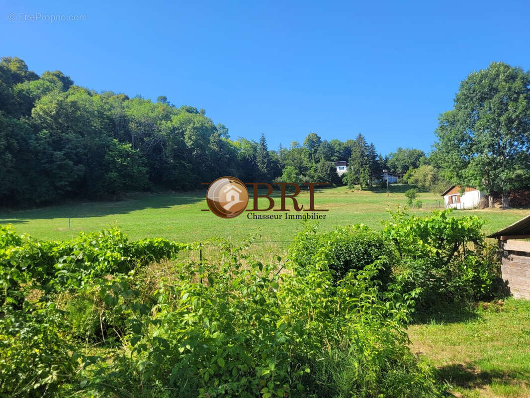 Maison à SAINT-ETIENNE-DE-CROSSEY