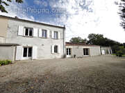 Maison à TRIAC-LAUTRAIT