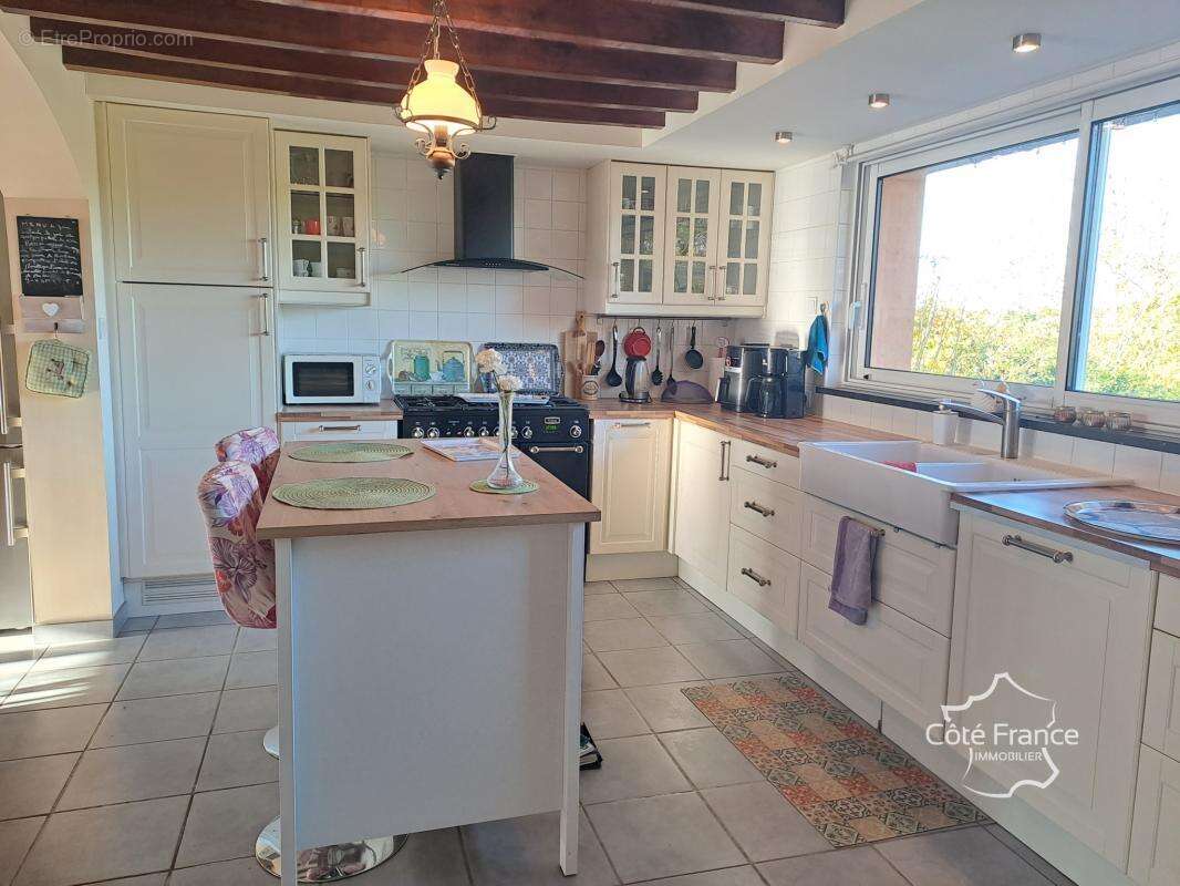 Maison à SAINT-GOBERT