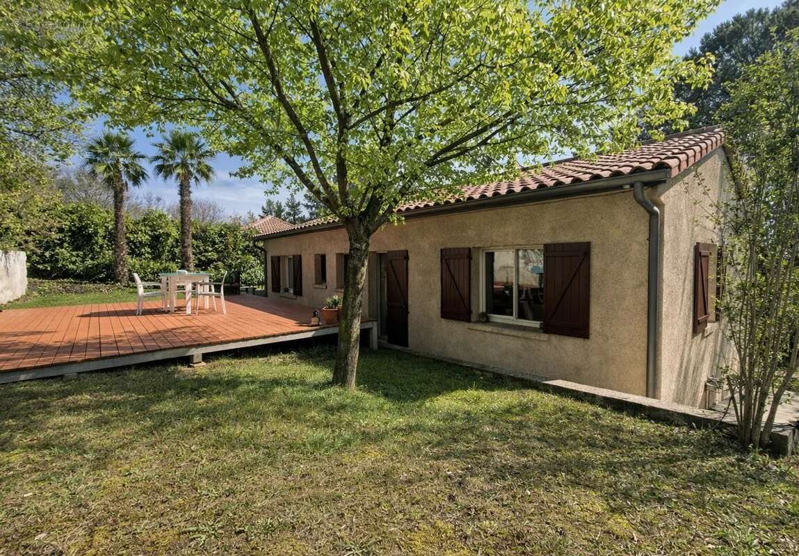 Maison à SAINT-GENIES-BELLEVUE