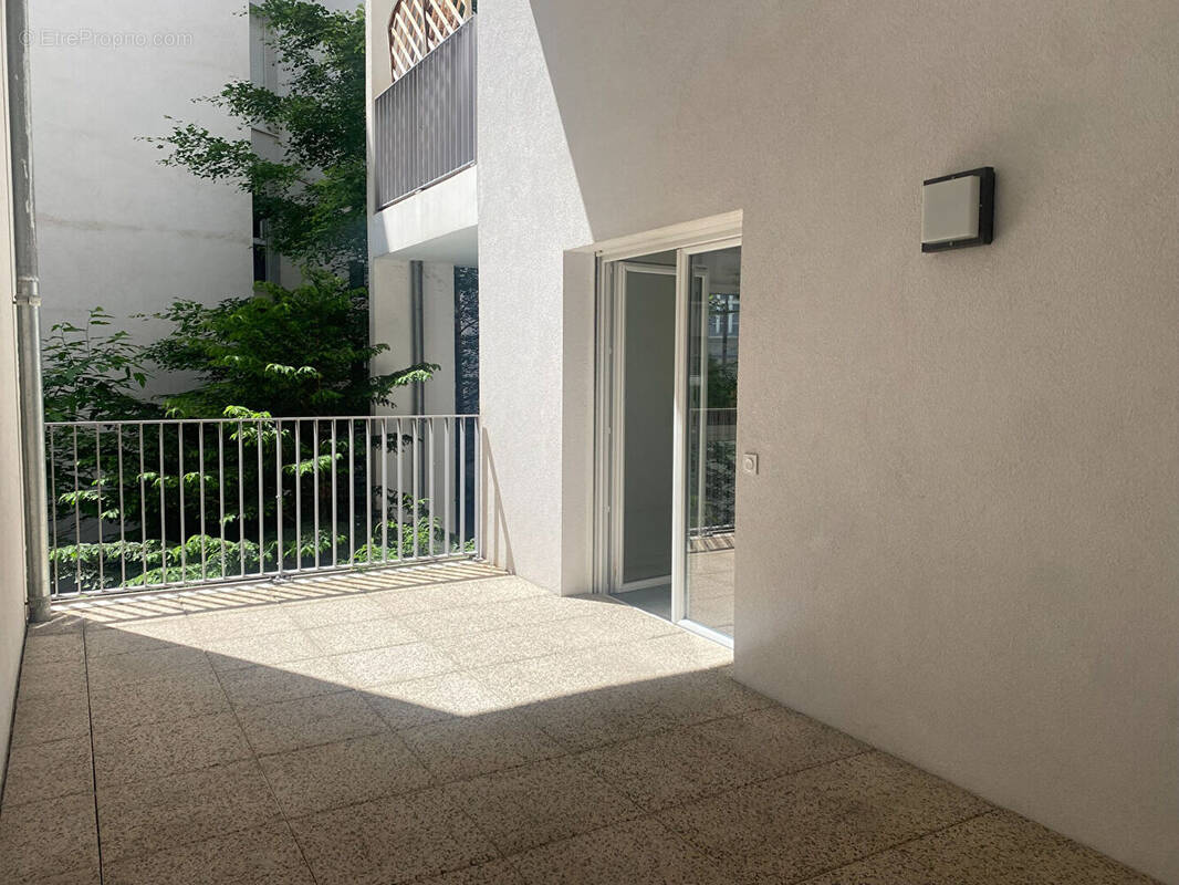 Appartement à LYON-7E