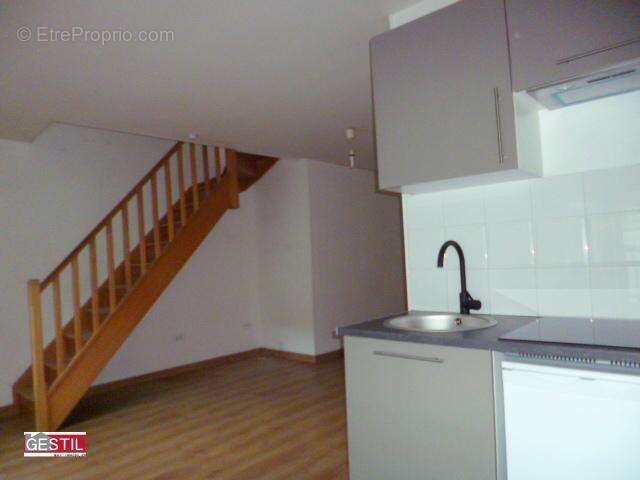 Appartement à NEUVILLE-SUR-OISE