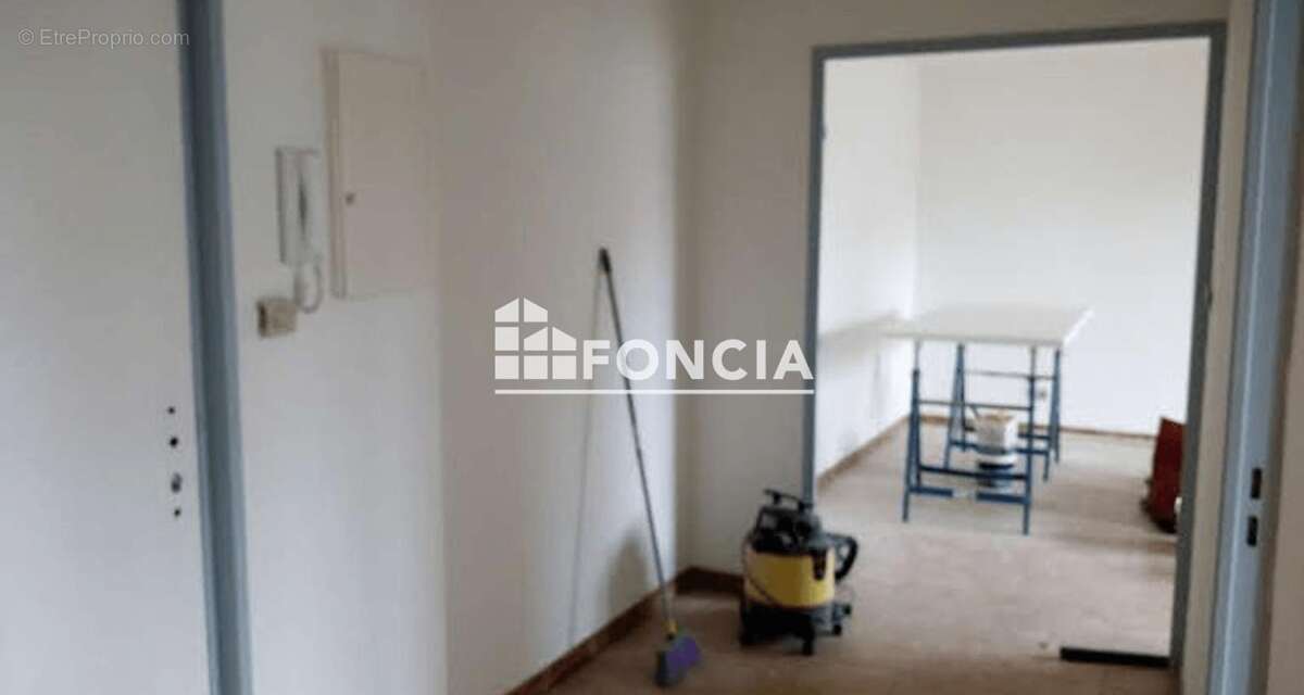 Appartement à SAINT-ETIENNE