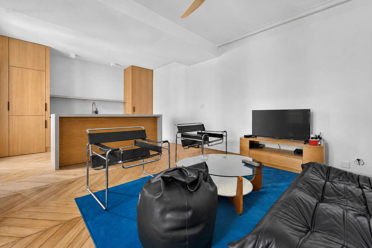 Appartement à PARIS-19E
