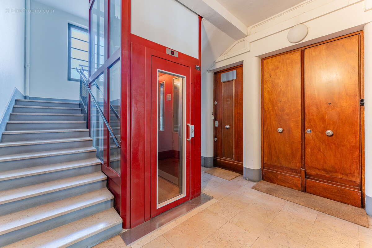 Appartement à LYON-6E