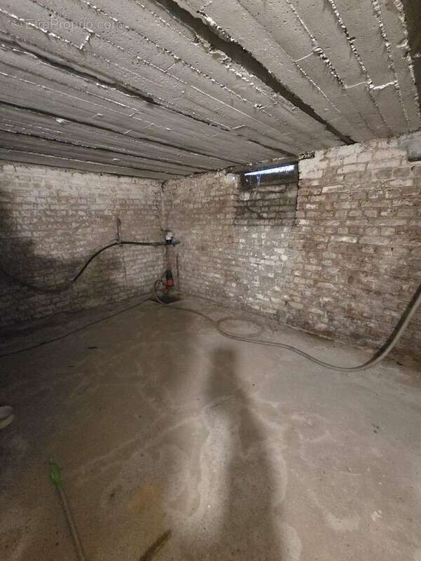 Maison à AULNOYE-AYMERIES