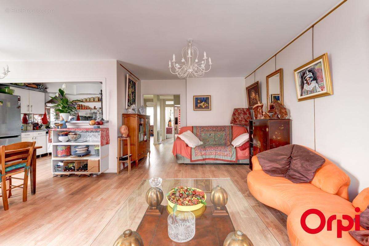 Appartement à VENISSIEUX