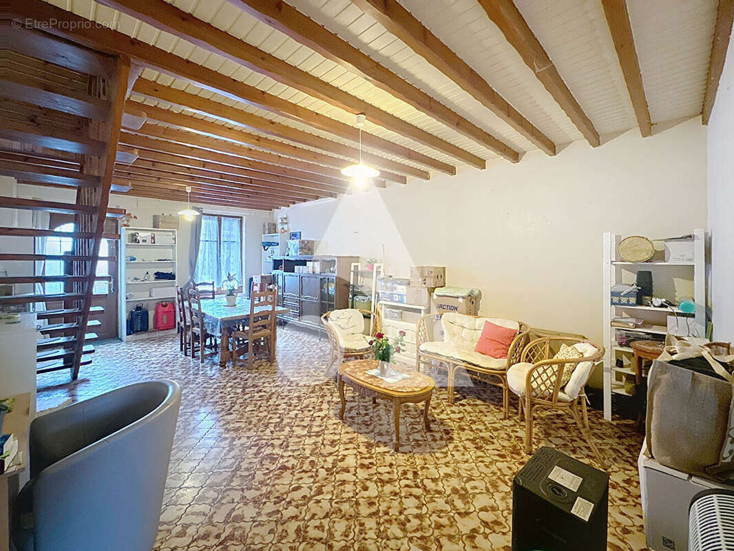 Maison à VIEUX-CONDE