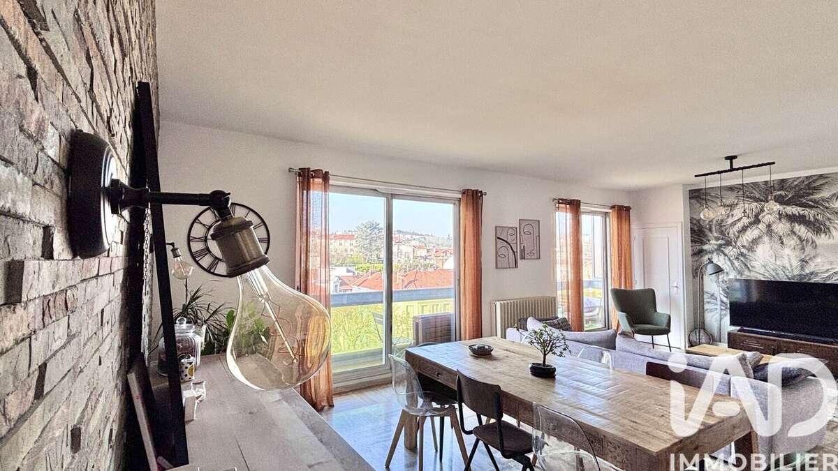 Photo 5 - Appartement à SAINT-ETIENNE