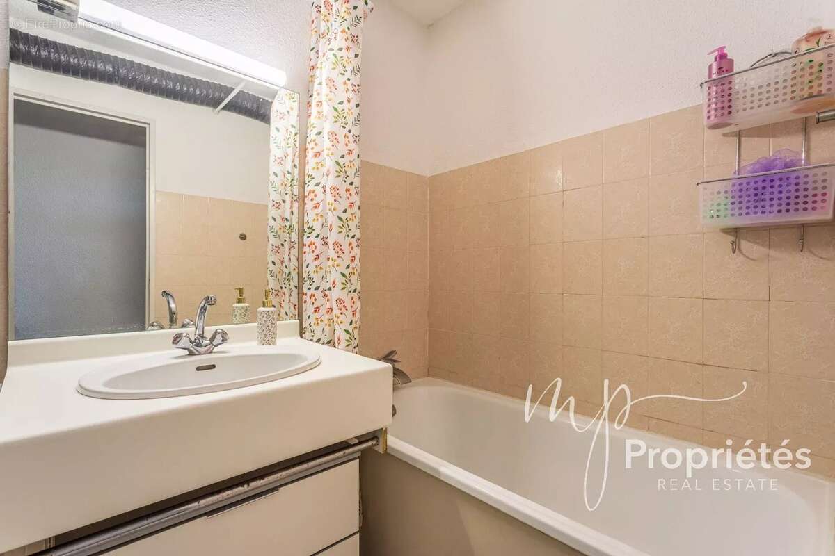 Appartement à RAYOL-CANADEL-SUR-MER