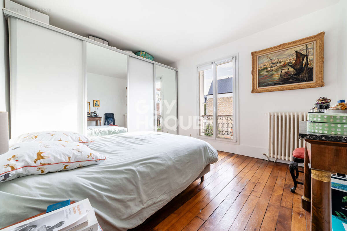 Maison à ASNIERES-SUR-SEINE