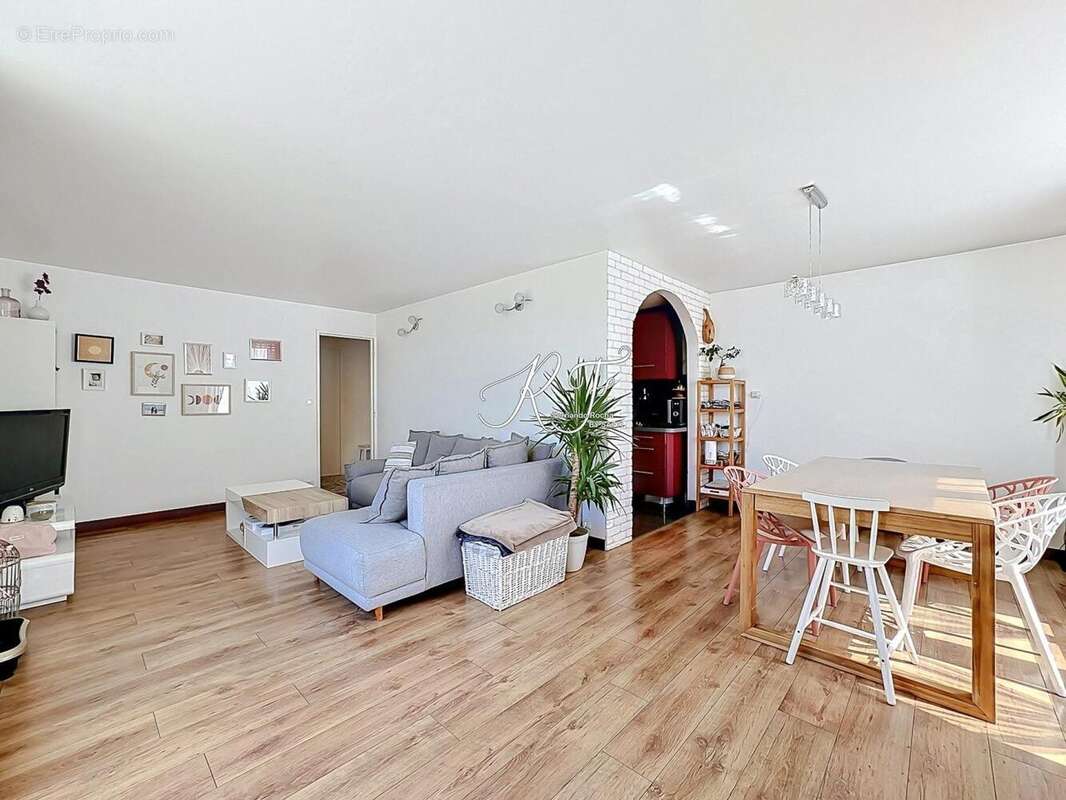 Photo 3 - Appartement à ERAGNY