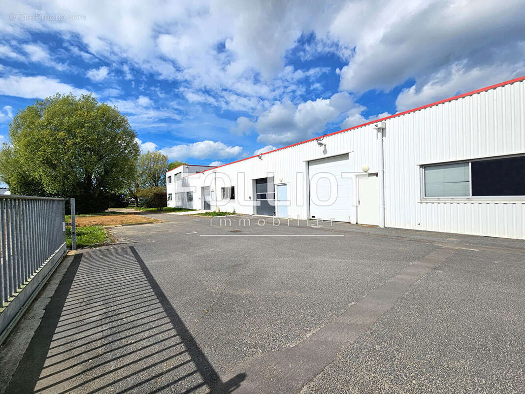 Commerce à DOUVRES-LA-DELIVRANDE