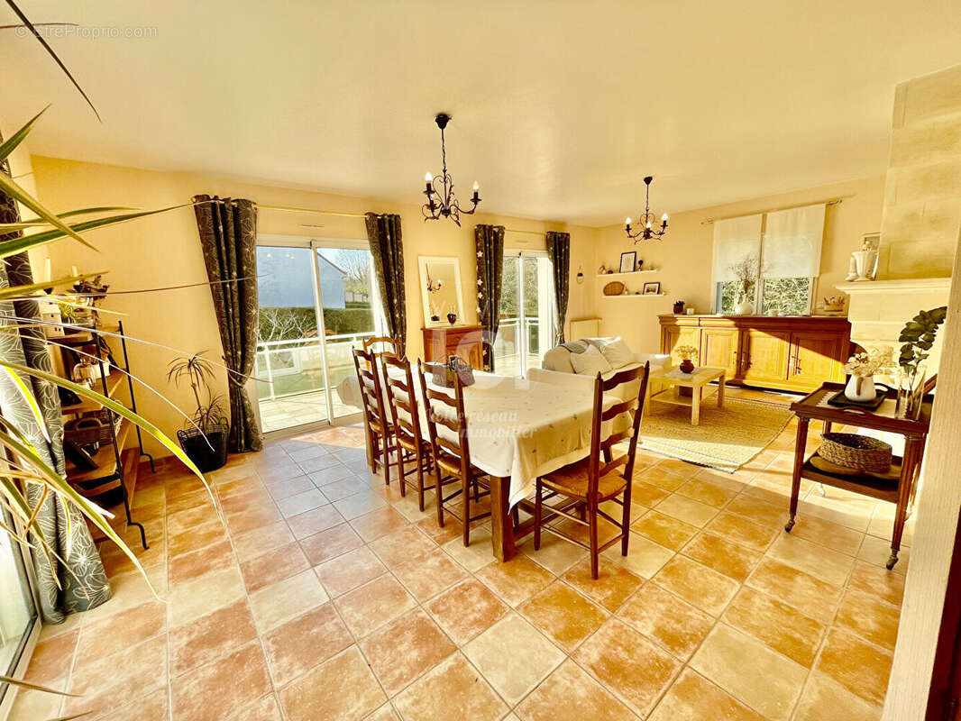 Maison à LA CHAPELLE-SUR-ERDRE