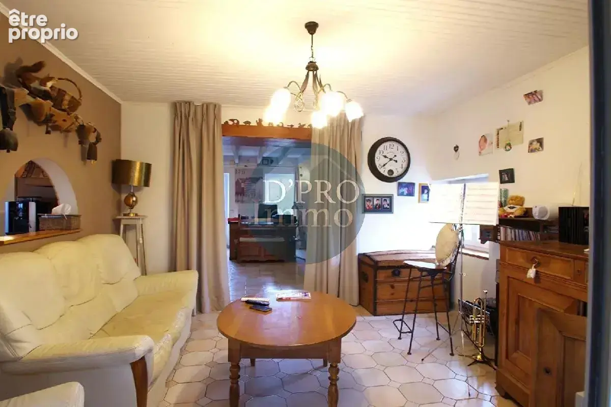 Cadre Verdoyant : Maison Familiale Avec Grand Jardin Et Plan D'eau - photo 6