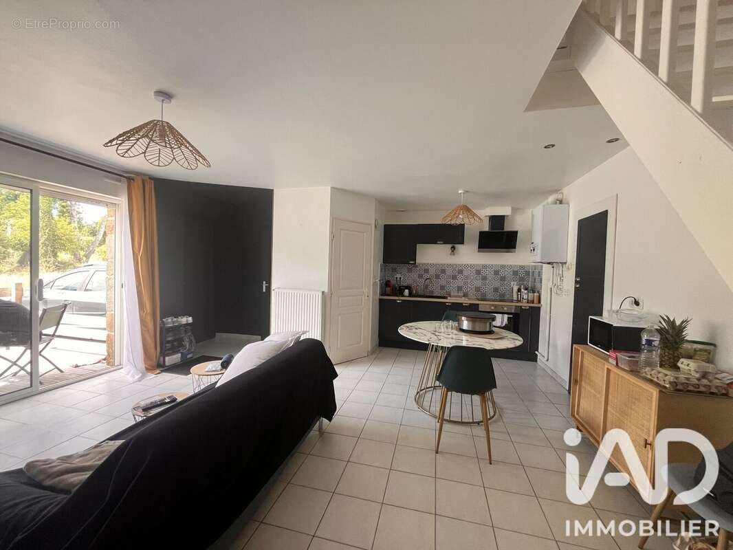 Maison 120 m² à Plouhinec  - photo 2