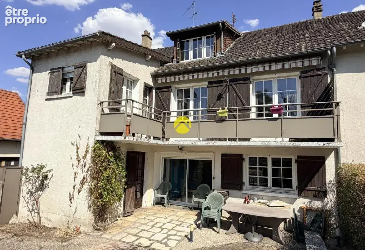 Maison à CHATEAUNEUF-SUR-CHER