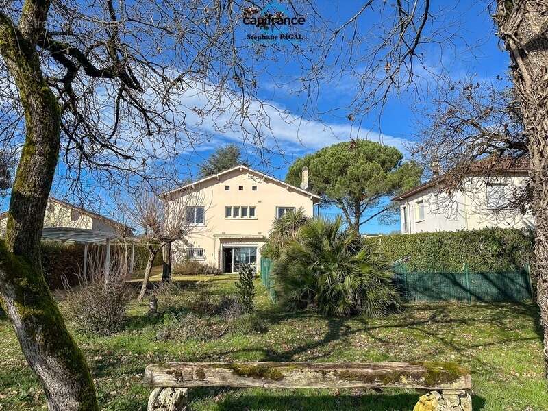 Maison à CONDEZAYGUES