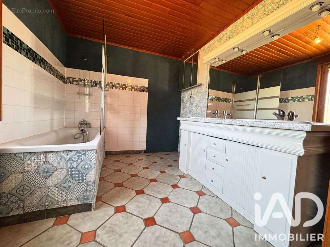 Maison 218 m² à Heuringhem  - photo 6