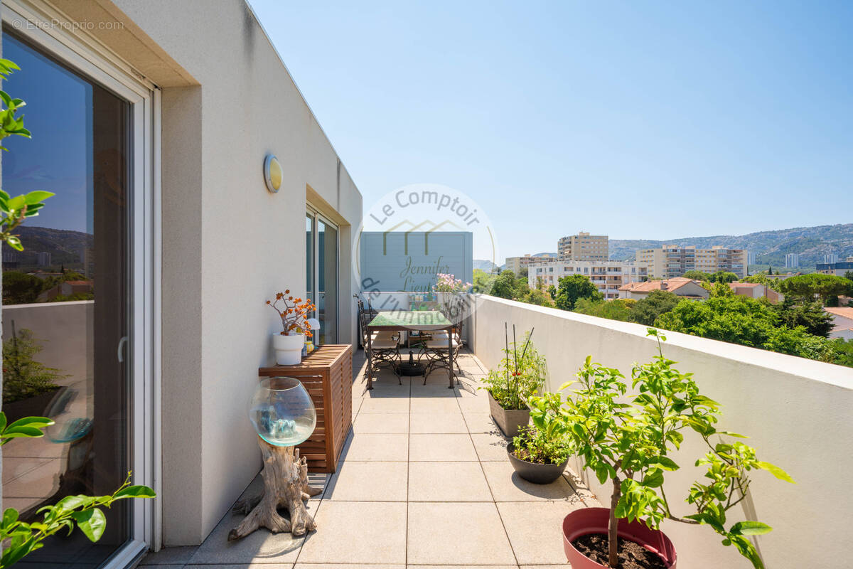 Appartement à MARSEILLE-9E