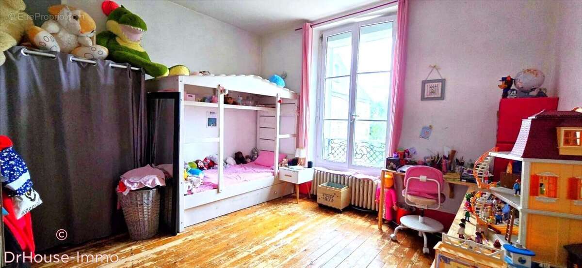 Maison à FAREMOUTIERS