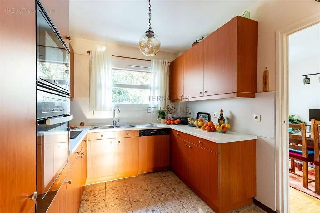 Appartement à NOGENT-SUR-MARNE