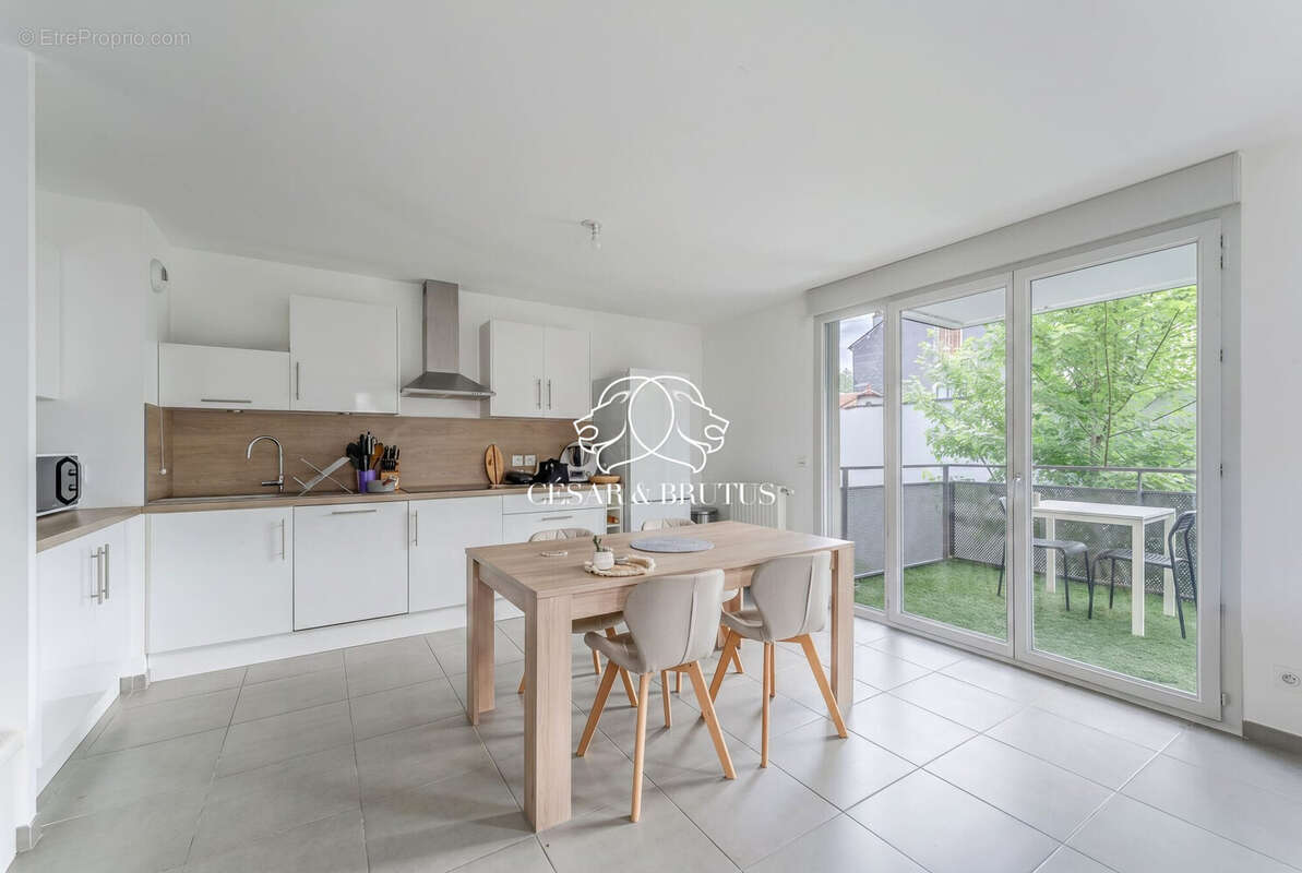 Appartement à VILLEURBANNE