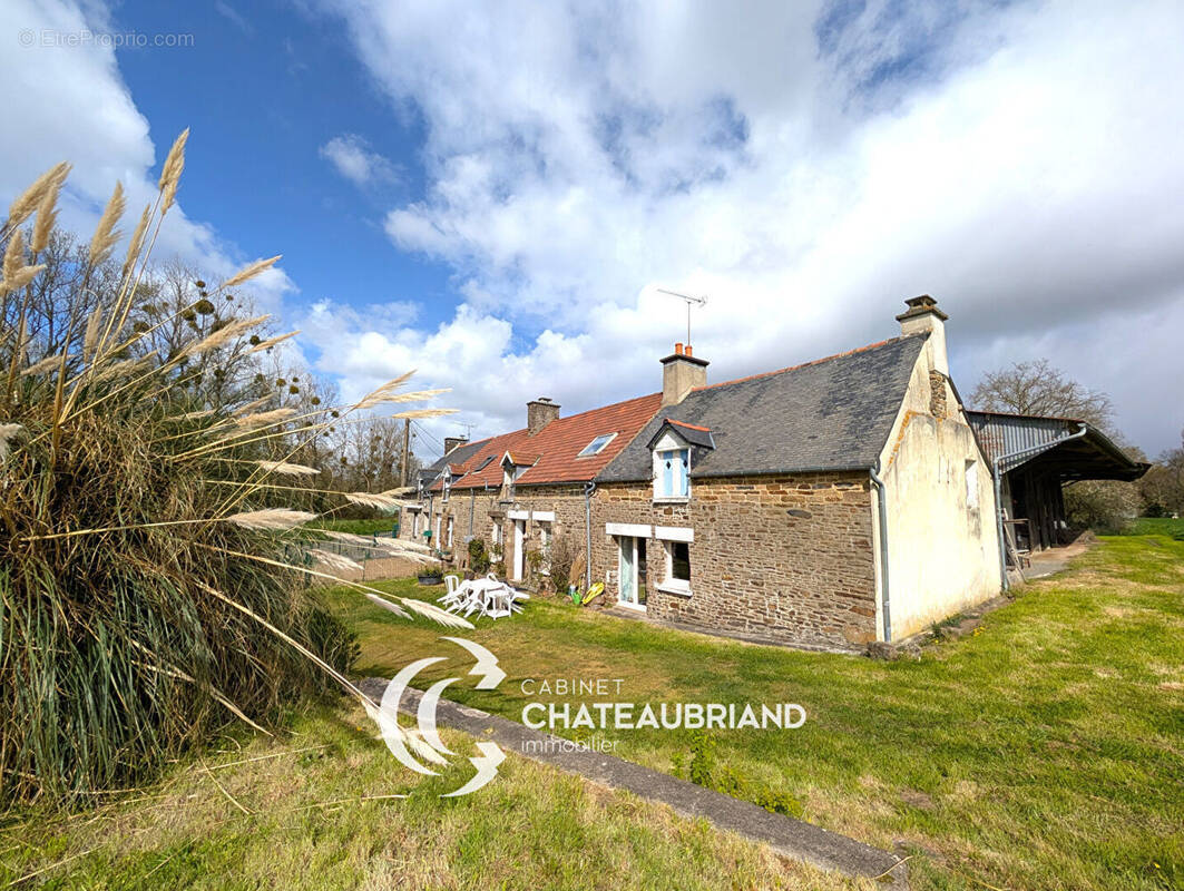 Maison à LA BOUSSAC