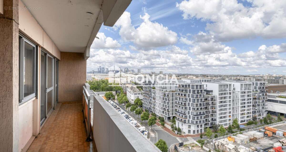 Appartement à CLICHY