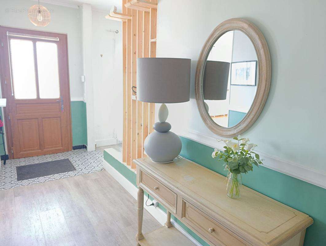 Maison à DAMMARIE-LES-LYS