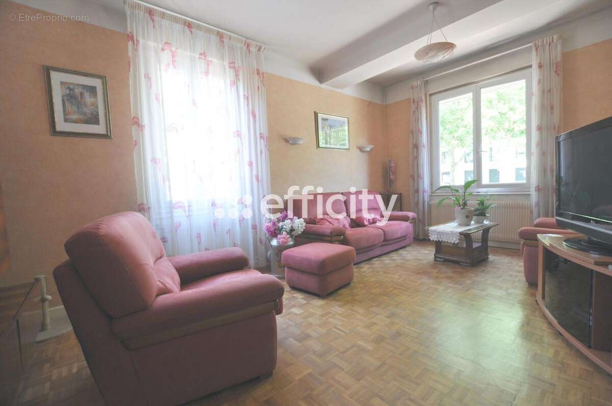 Maison à VENISSIEUX