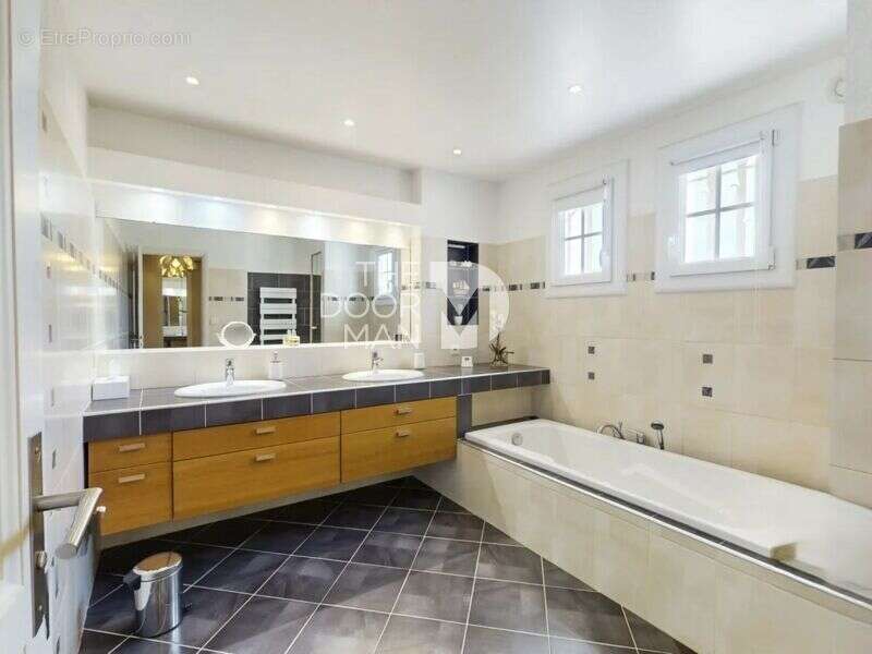 Maison à LA SEYNE-SUR-MER