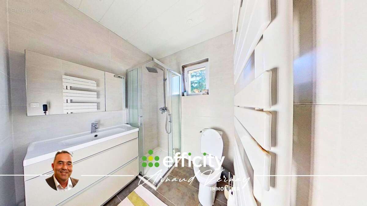 Maison à PONTCHARRA-SUR-TURDINE