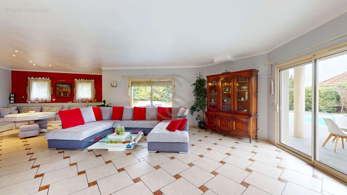 Maison à SOLAIZE