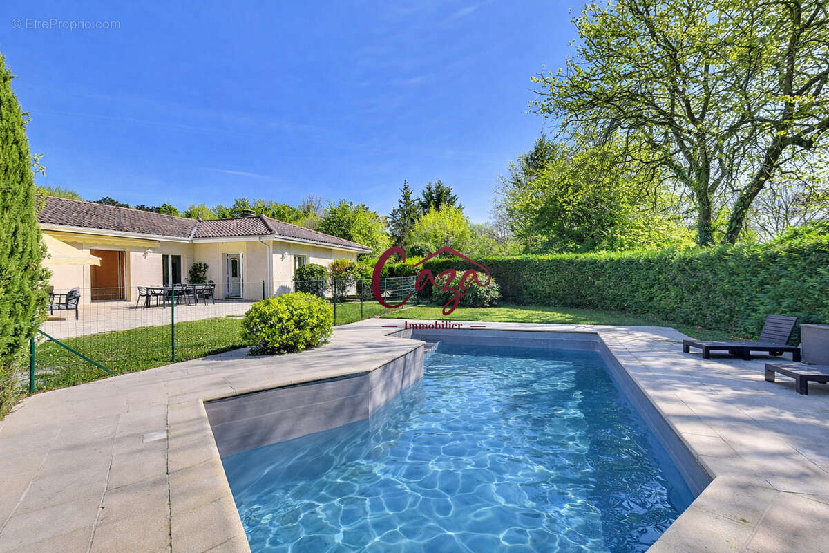 Maison à SALLEBOEUF